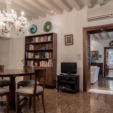 Accademia Terrazza Daire Venedik Dış mekan fotoğraf